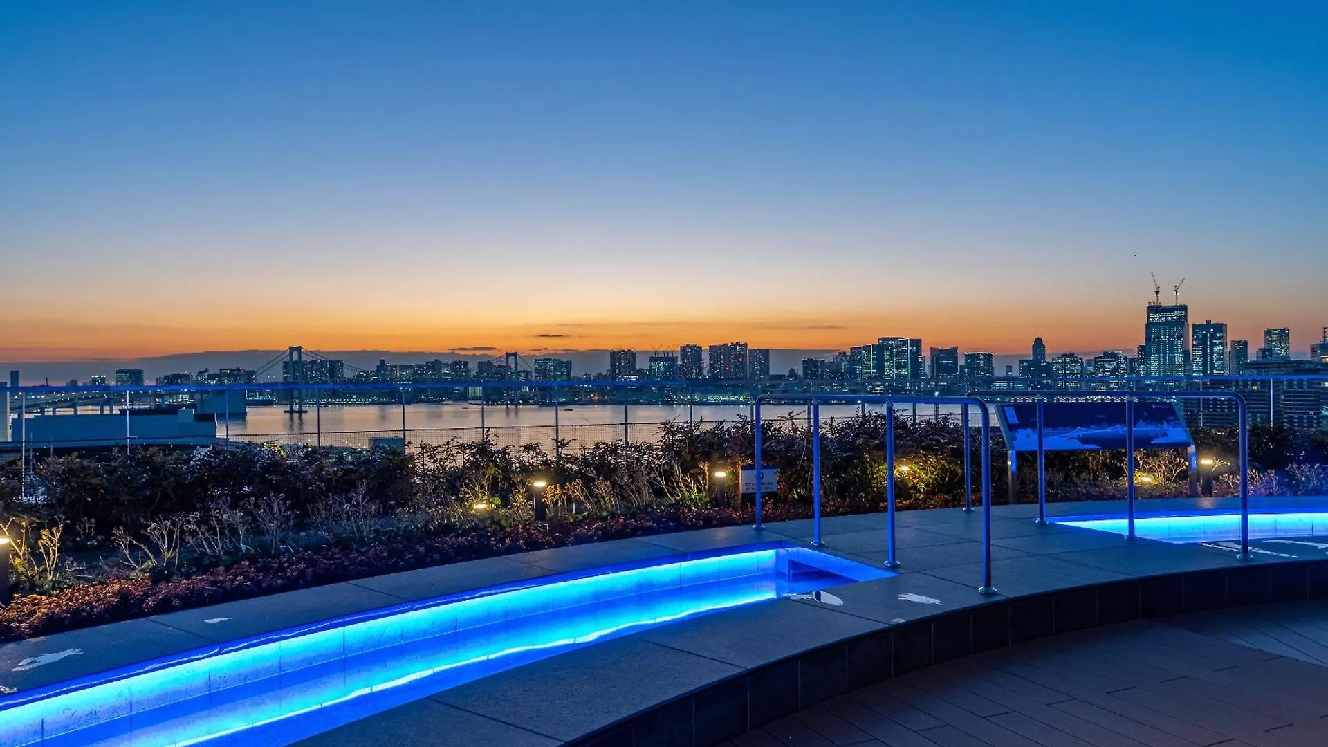 Tokyo Toyosu Manyo Club Hotel 3*,  Japan