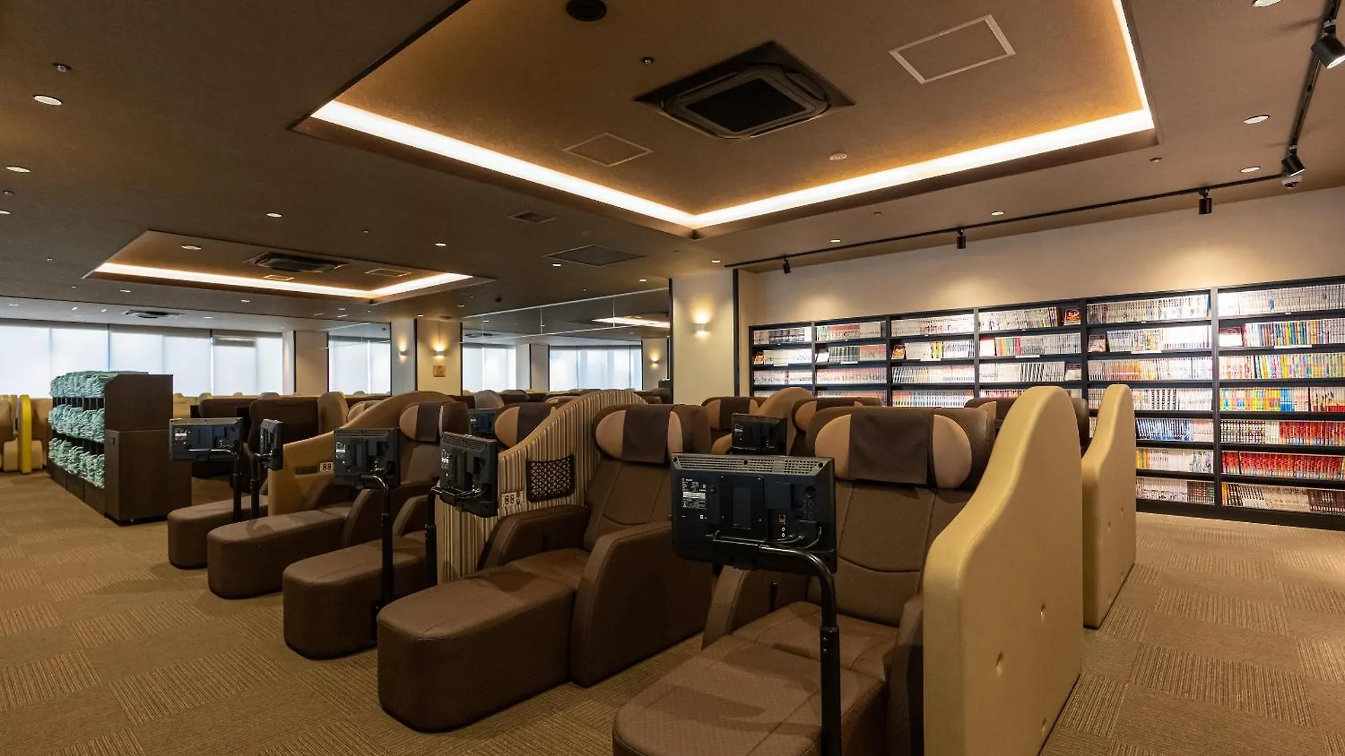 Tokyo Toyosu Manyo Club Hotel