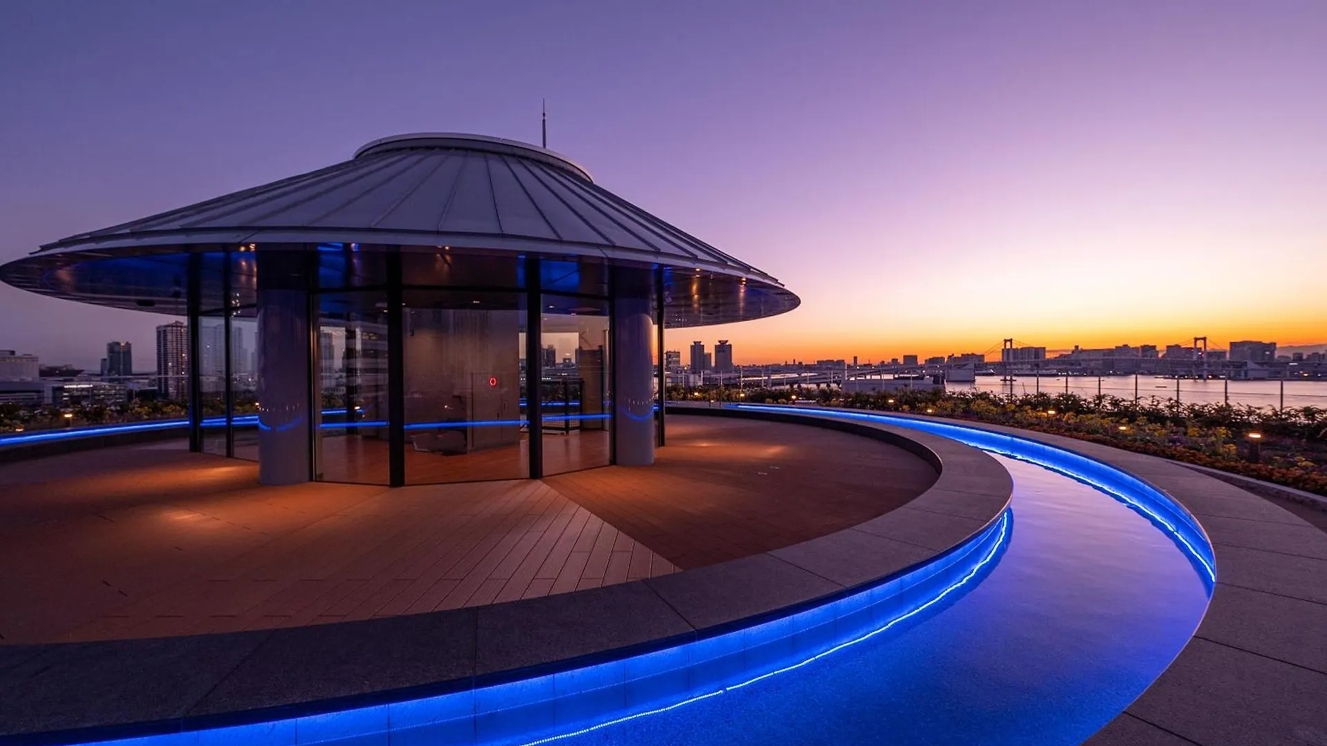 Tokyo Toyosu Manyo Club Hotel