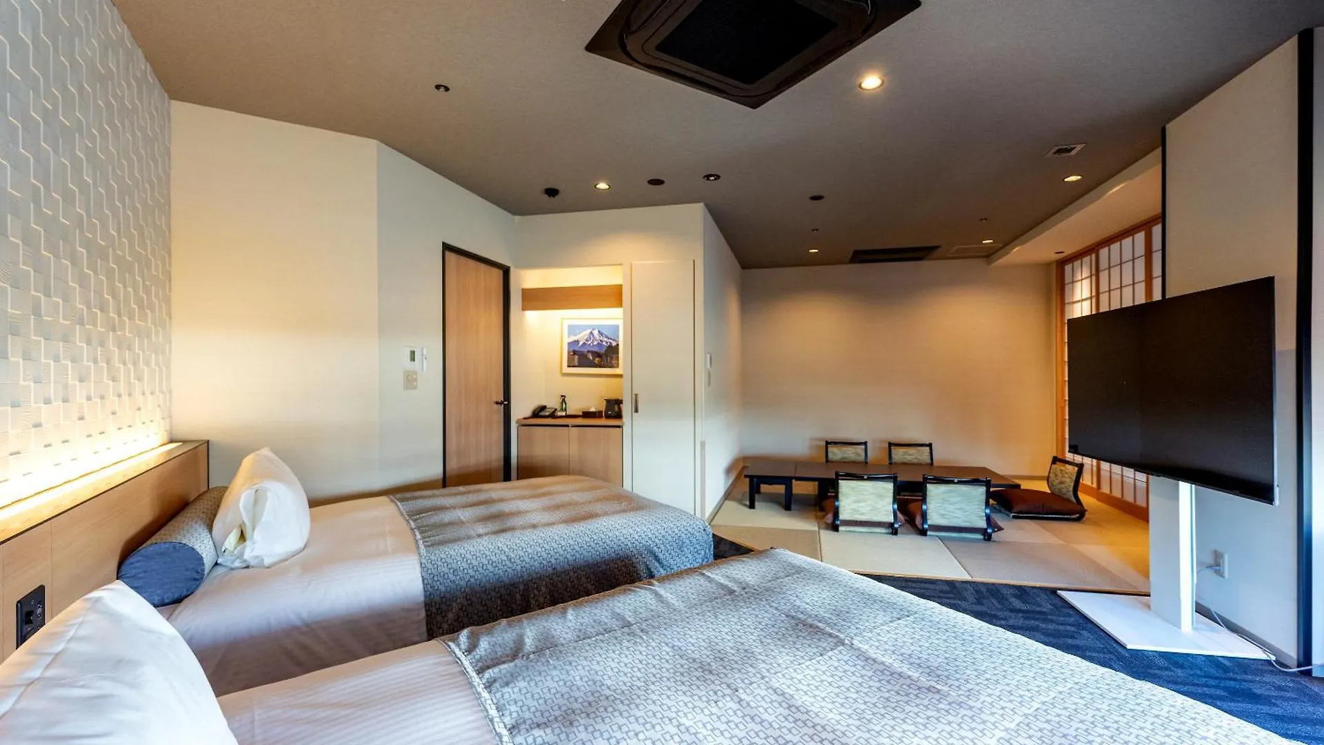 Tokyo Toyosu Manyo Club Hotel